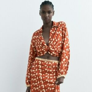 NWT Zara Linen Blend Blouse Knot Crop Front Medium